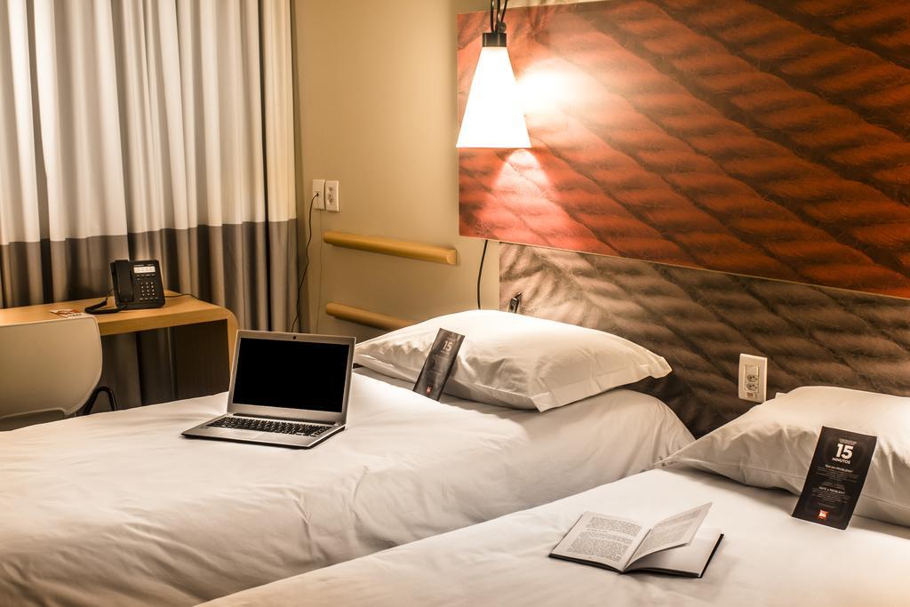 Hotel Ibis Guaiba Exteriér fotografie